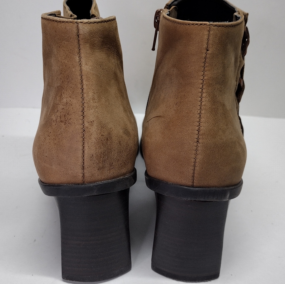 Etienne Aigner Saddle Ankle Boots Womens 10 M Tan - Picture 4 of 12